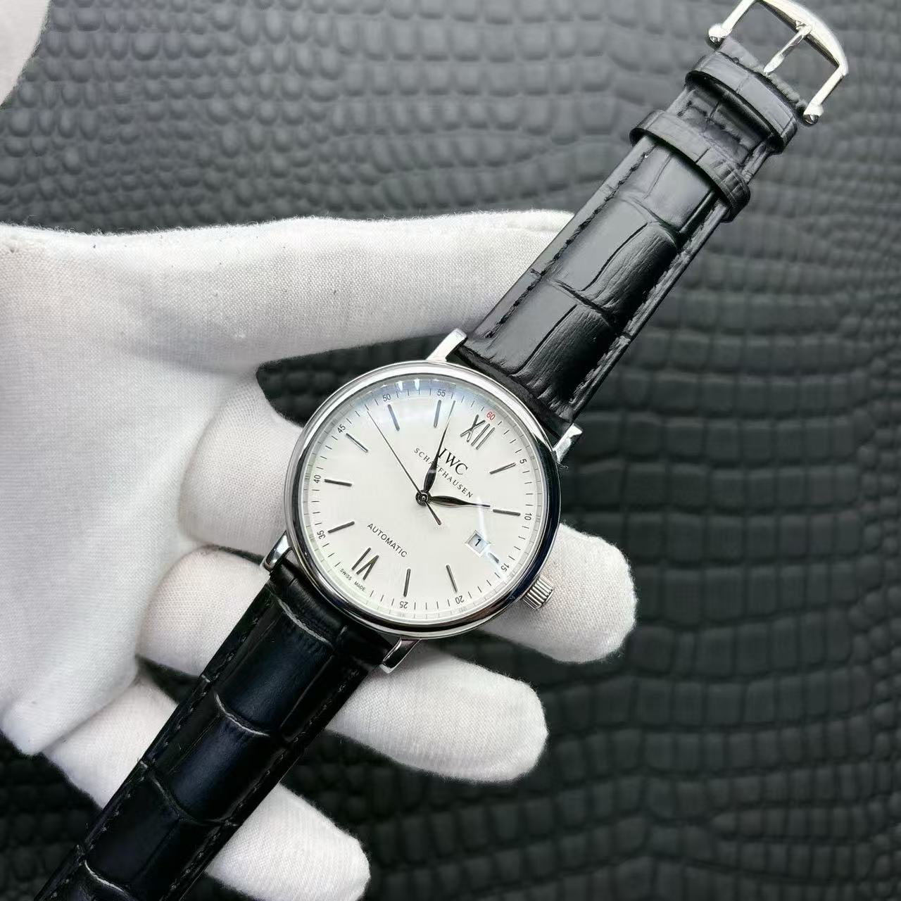 IWC Portofino automatic watch, diameter 42 mm