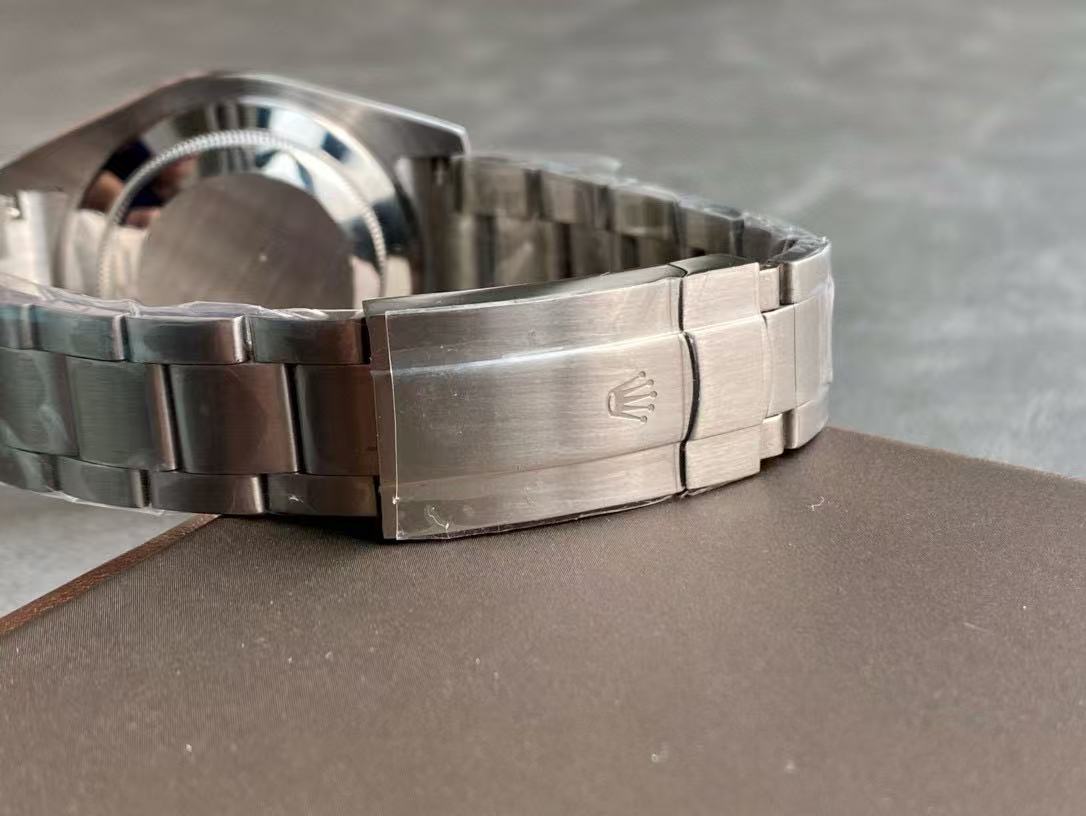 Rolex Perpetual Automatic watch, diameter 41 mm