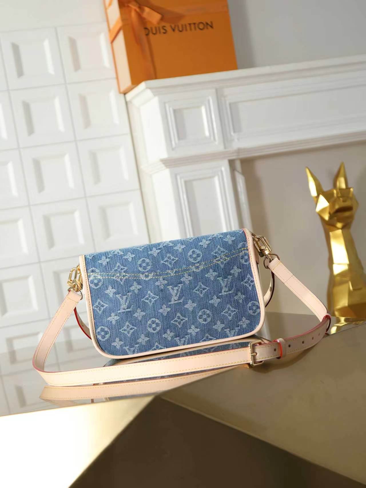 LV bag
