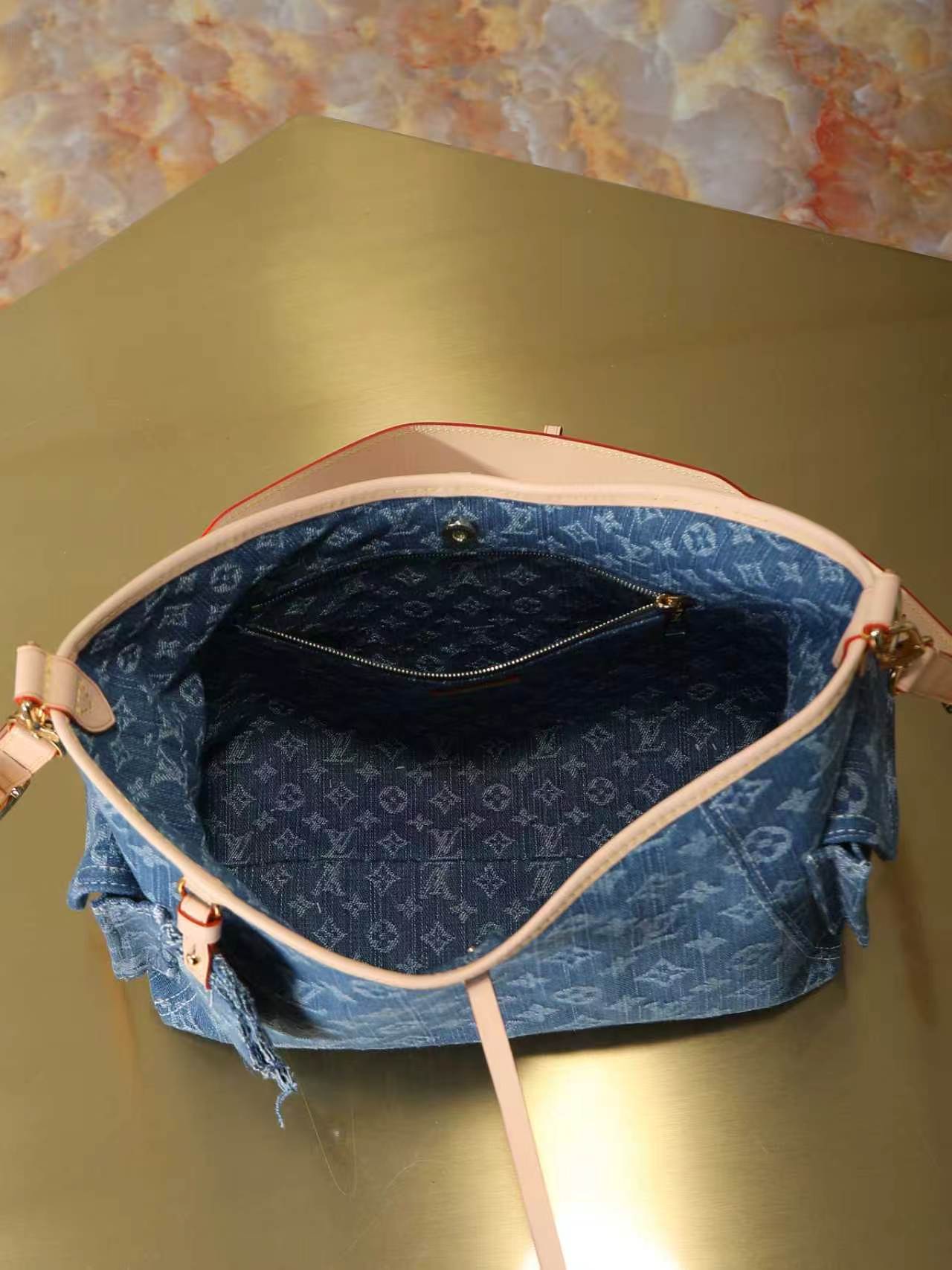 LV bag