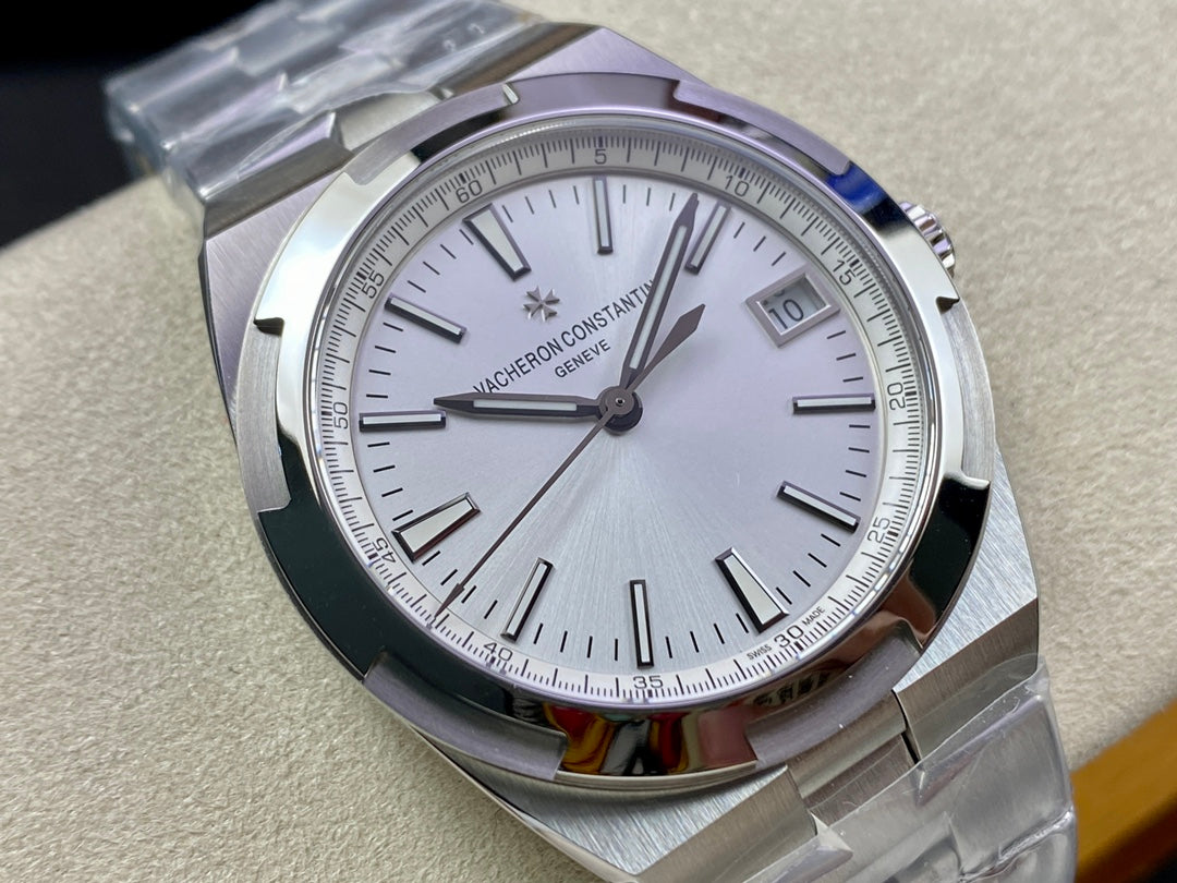 Vacheron Constantin Overseas Automatic Watch, 41mm Diameter