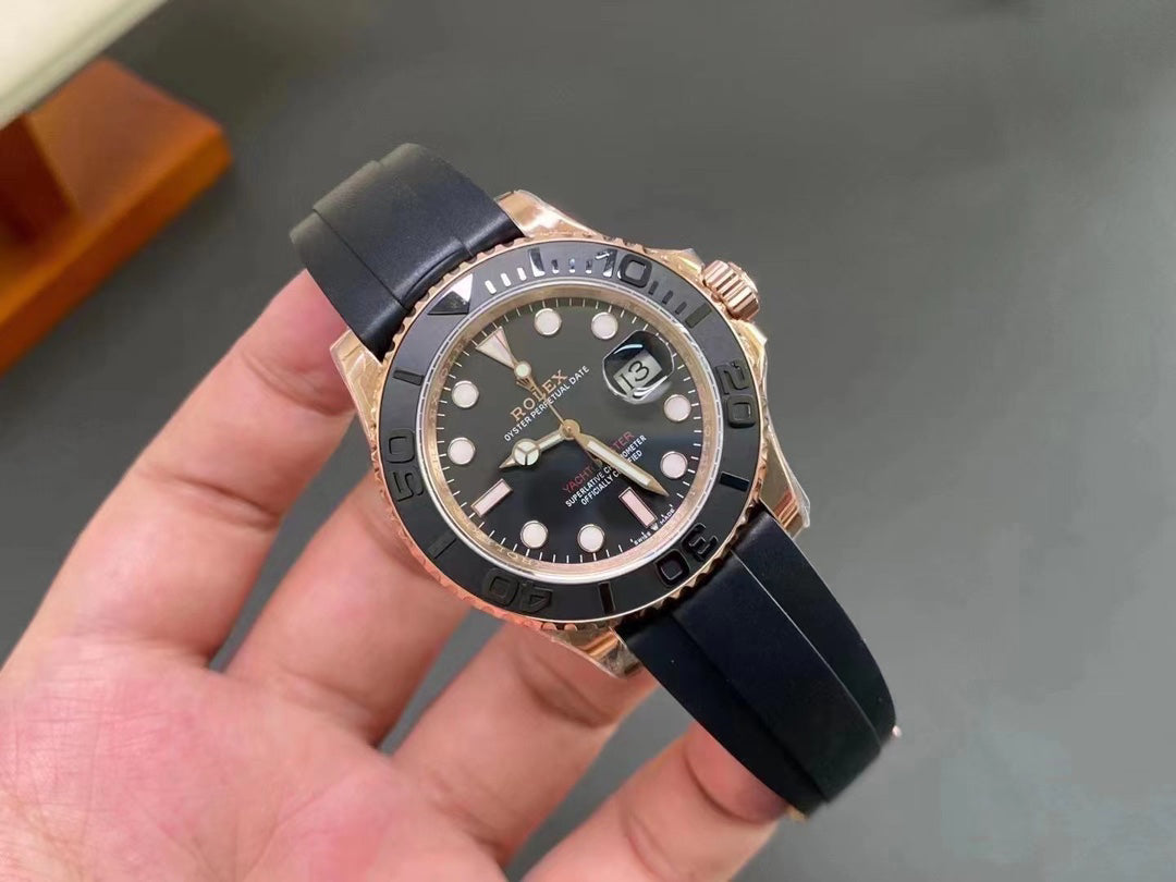 Rolex Yachting Series automatic watch, diameter 42 mm.