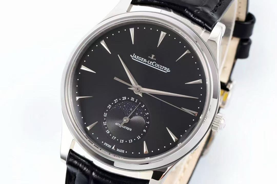 Jaeger-LeCoultre Moon Phase Automatic watch, diameter 42 mm