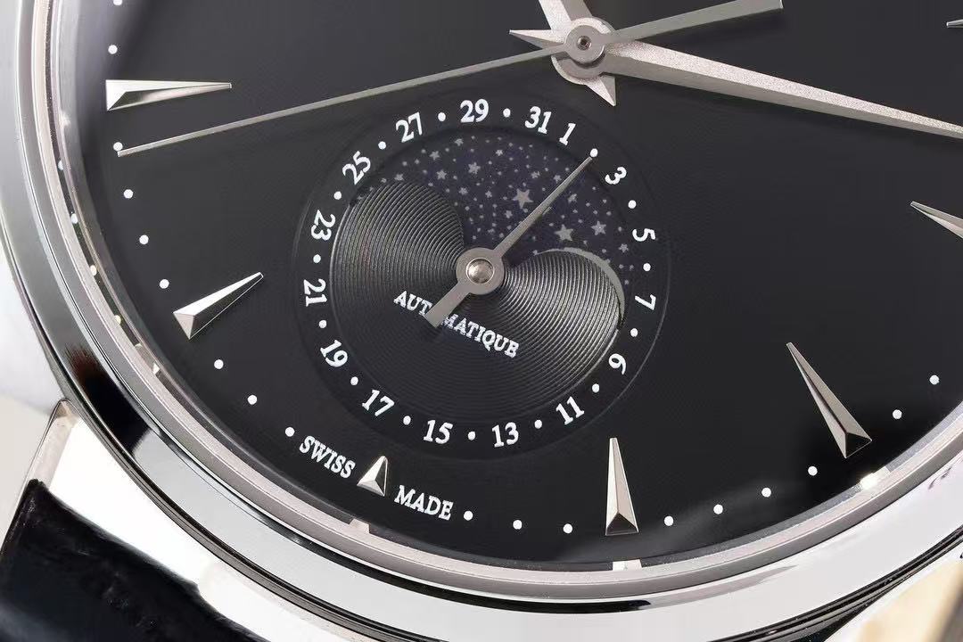 Jaeger-LeCoultre Moon Phase Automatic watch, diameter 42 mm