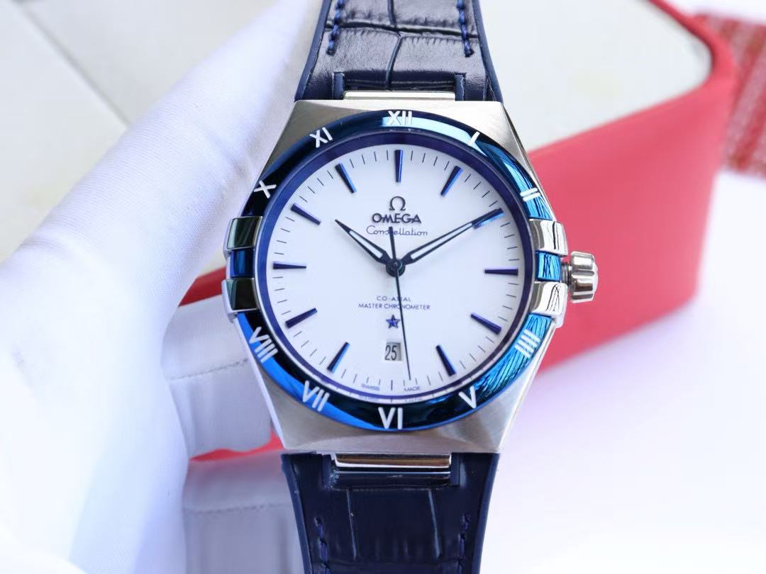 Omega Constellation automatic watch, diameter 41 mm