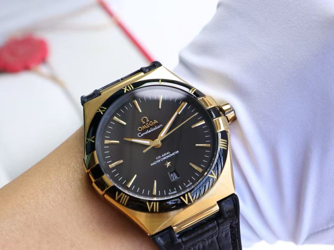 Omega Constellation automatic watch, diameter 41 mm