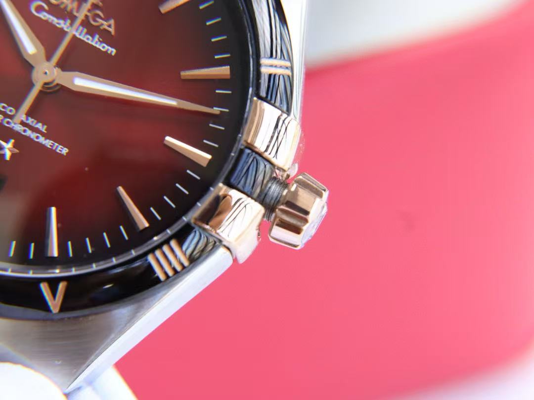 Omega Constellation automatic watch, diameter 41 mm