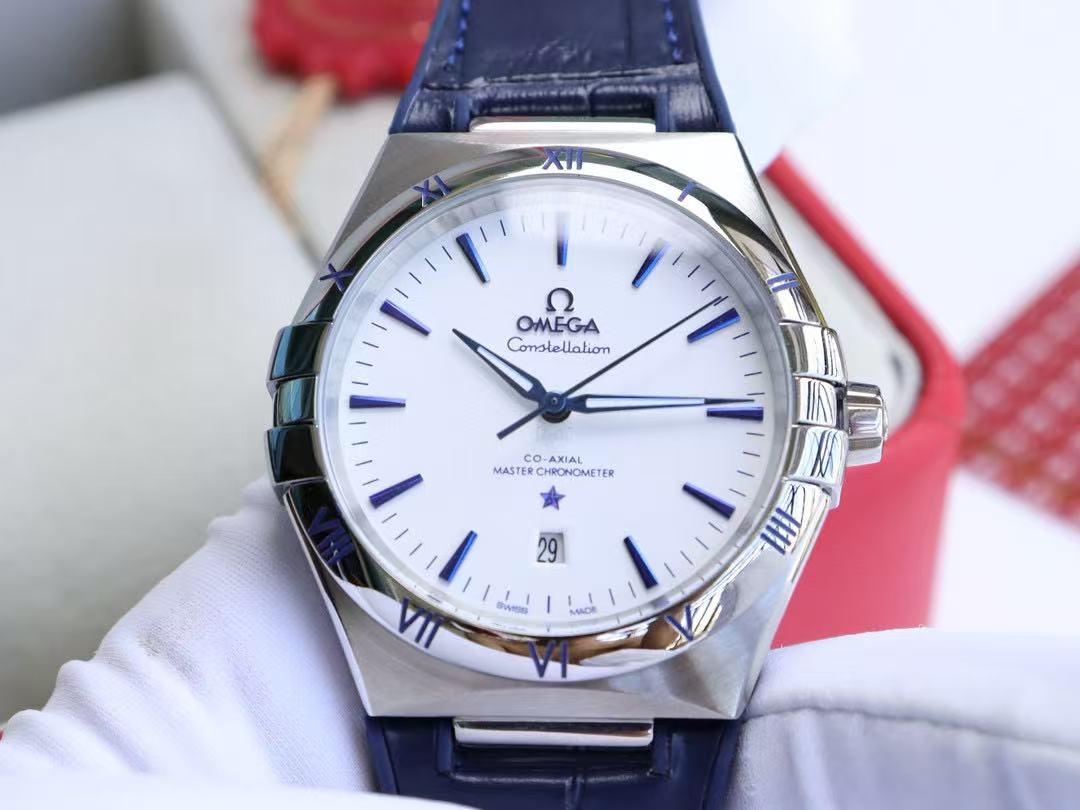 Omega Constellation automatic watch, diameter 41 mm