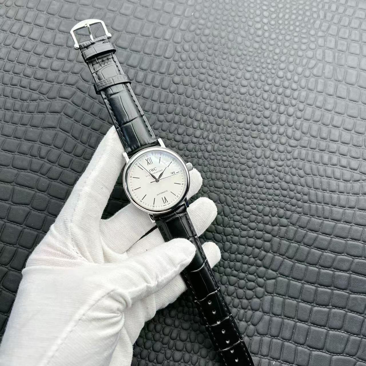 IWC Portofino automatic watch, diameter 42 mm