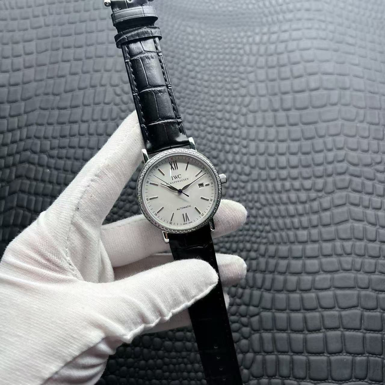 IWC Portofino automatic watch, diameter 42 mm