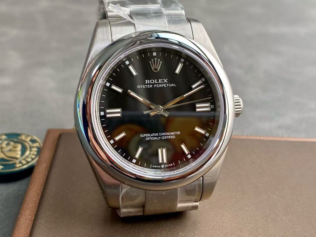 Rolex Perpetual Automatic watch, diameter 41 mm