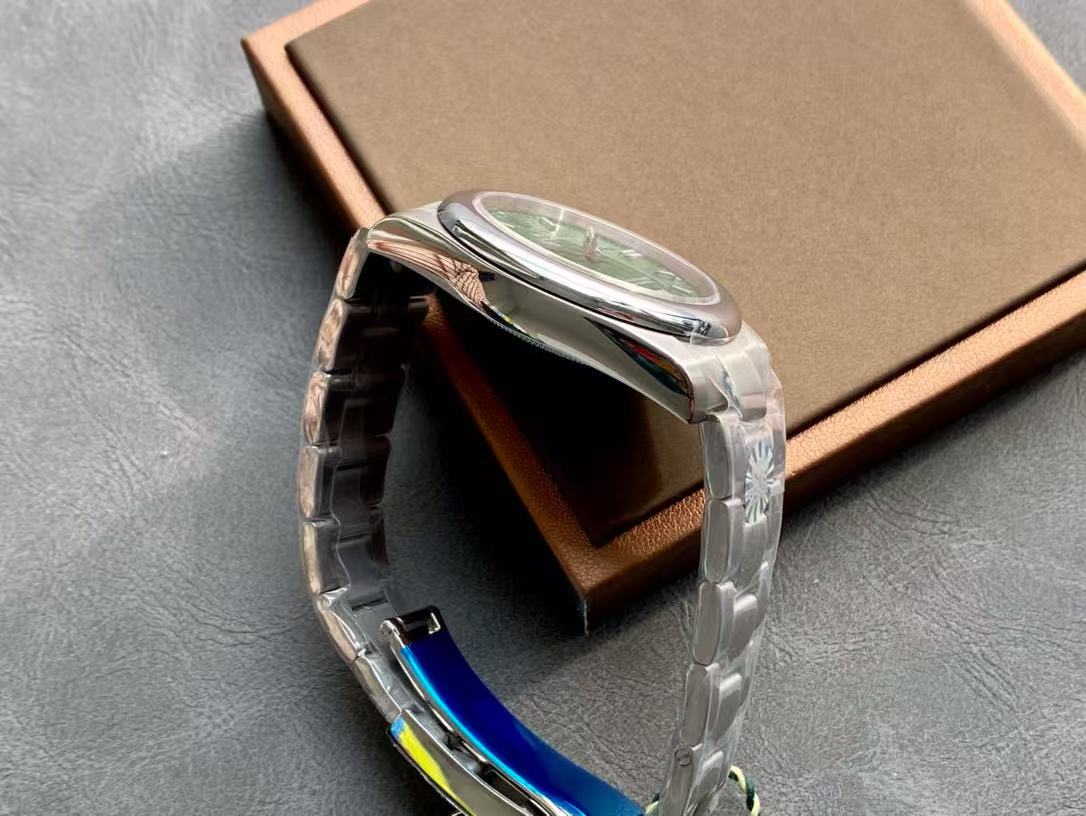 Rolex Perpetual Automatic watch, diameter 41 mm