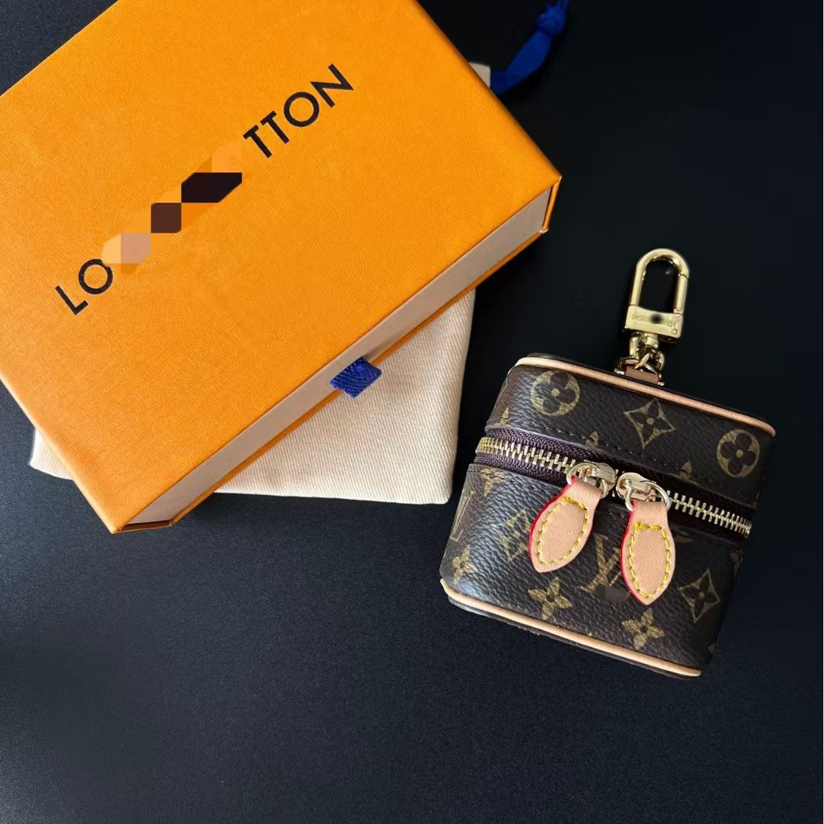 LV Mini bag