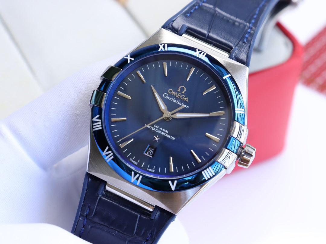 Omega Constellation series automatic winding watch, diameter 41 mm.