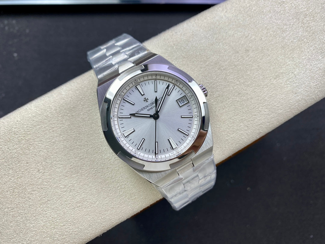 Vacheron Constantin Overseas Automatic Watch, 41mm Diameter